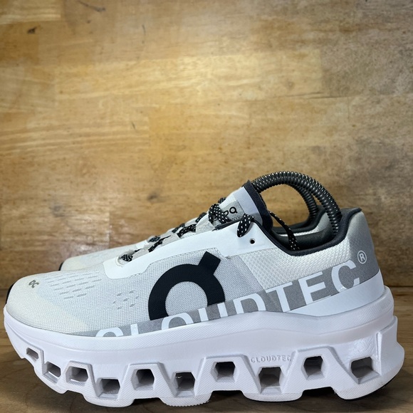 On Cloud CloudMonster REFLECTIVE Womens Size 8.5 Running Shoes Sneakers White - Picture 4 of 12